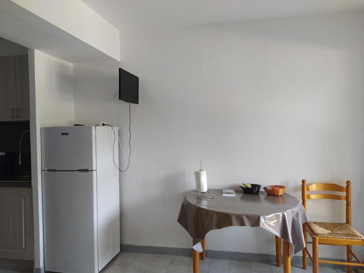 Charmant Studio A Balaruc Les Bains Exterior foto